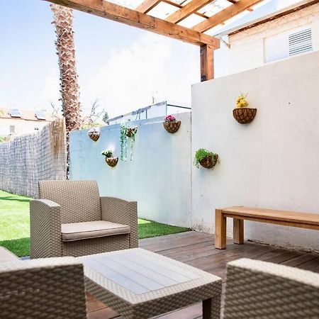 Homey Apartment Near The Beach Hadera Ngoại thất bức ảnh