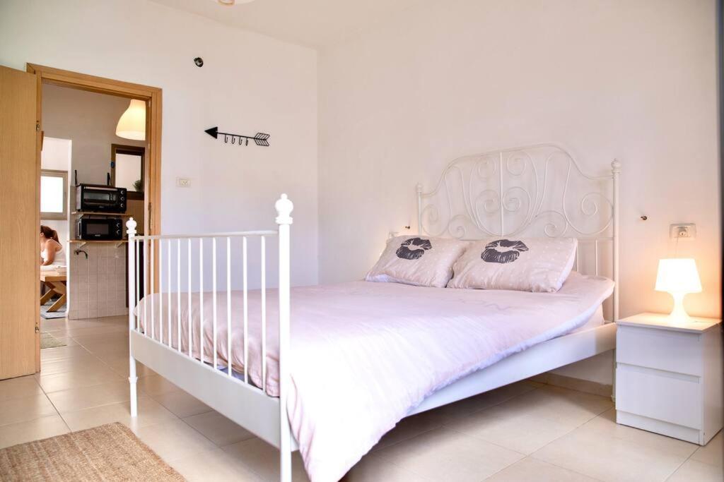 Homey Apartment Near The Beach Hadera Ngoại thất bức ảnh